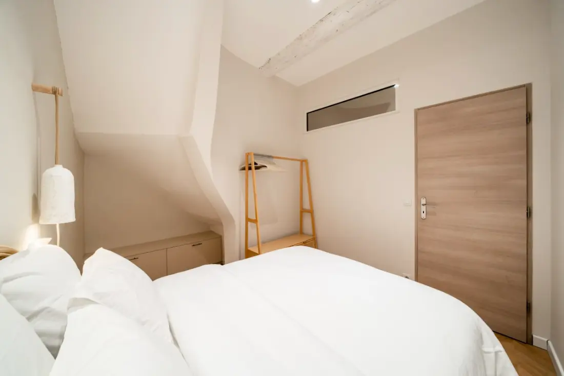 Residence Pretty T2 Air-Conditioned Full Heart of Old Antibes, All at Foot