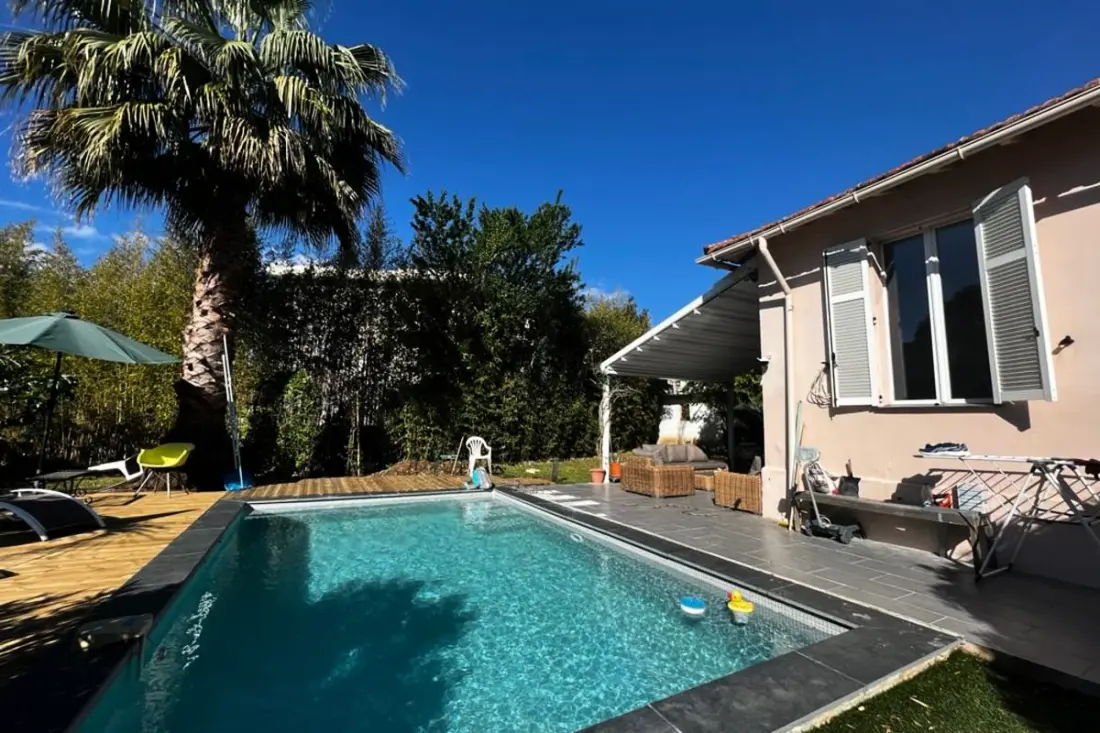 Residence Holiday House Downtown Antibes With Private Pool