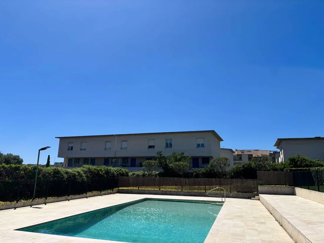 Oasis Residence