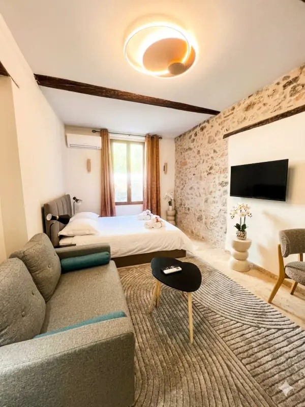 Residence Premium Studio felújított szívében Old Antibes