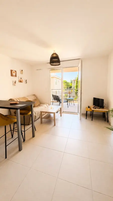 Residence T2 New Terrace, Private Parking és Wi-Fi - Antibes