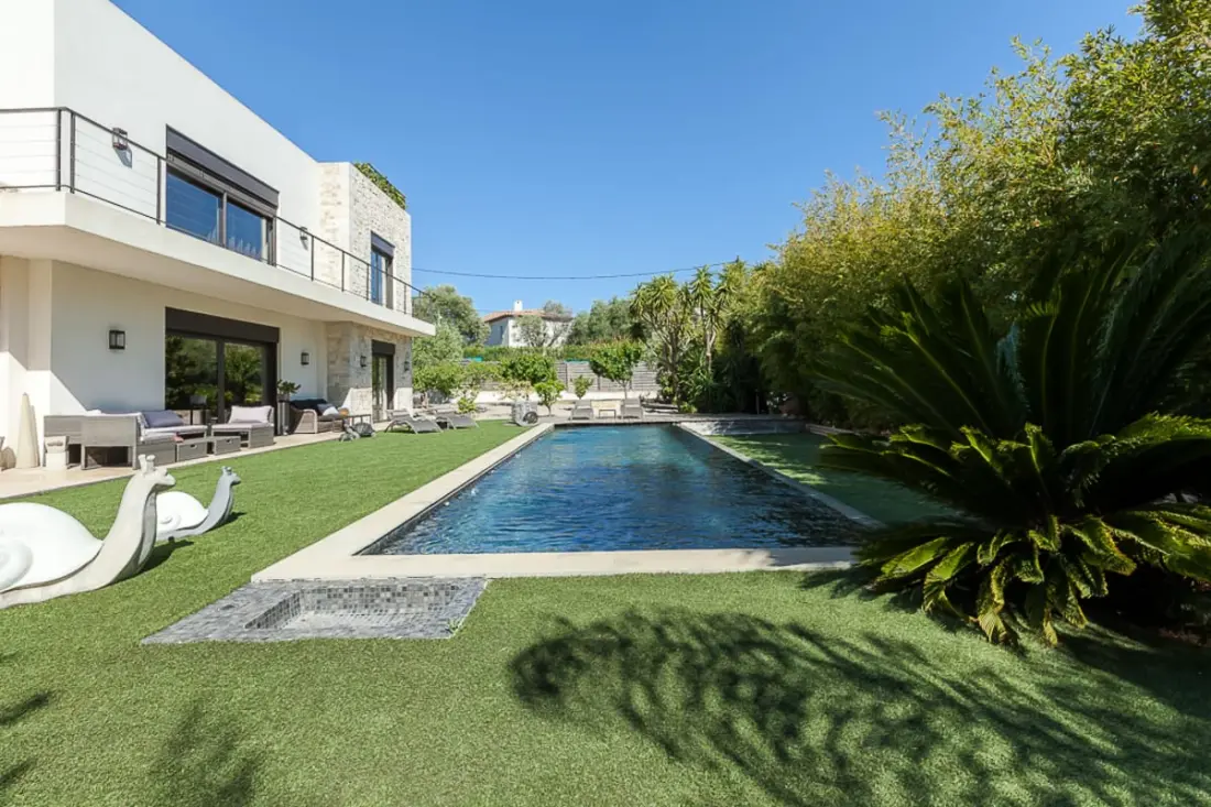 Rezidencia Villa Private Estate a medence fűtéssel
