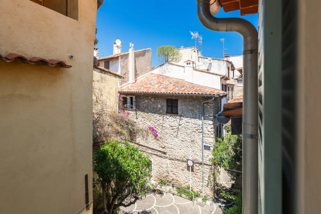 Viel Antibes - T2 Rénové &amp; Cosy