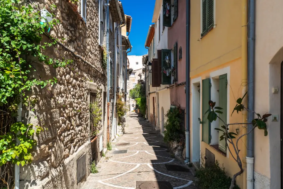 Viel Antibes - T2 Rénové &amp; Cosy