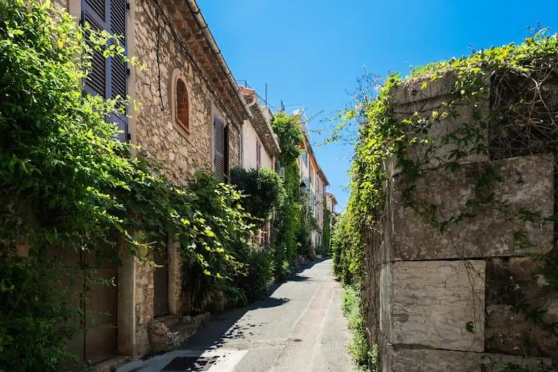 Viel Antibes - T2 Rénové &amp; Cosy
