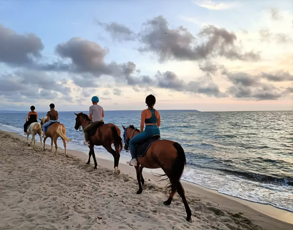 Campingpladser i Village S'Ena Arrubia Tæt på