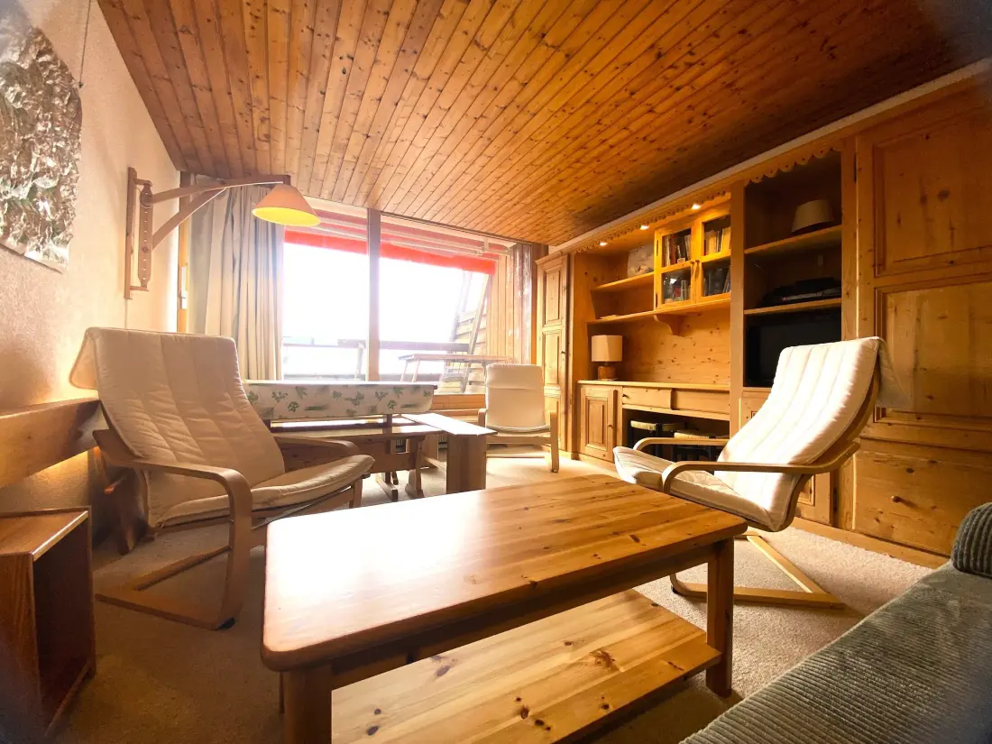 Adret Residence
