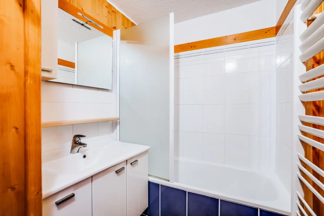 Adret Residence