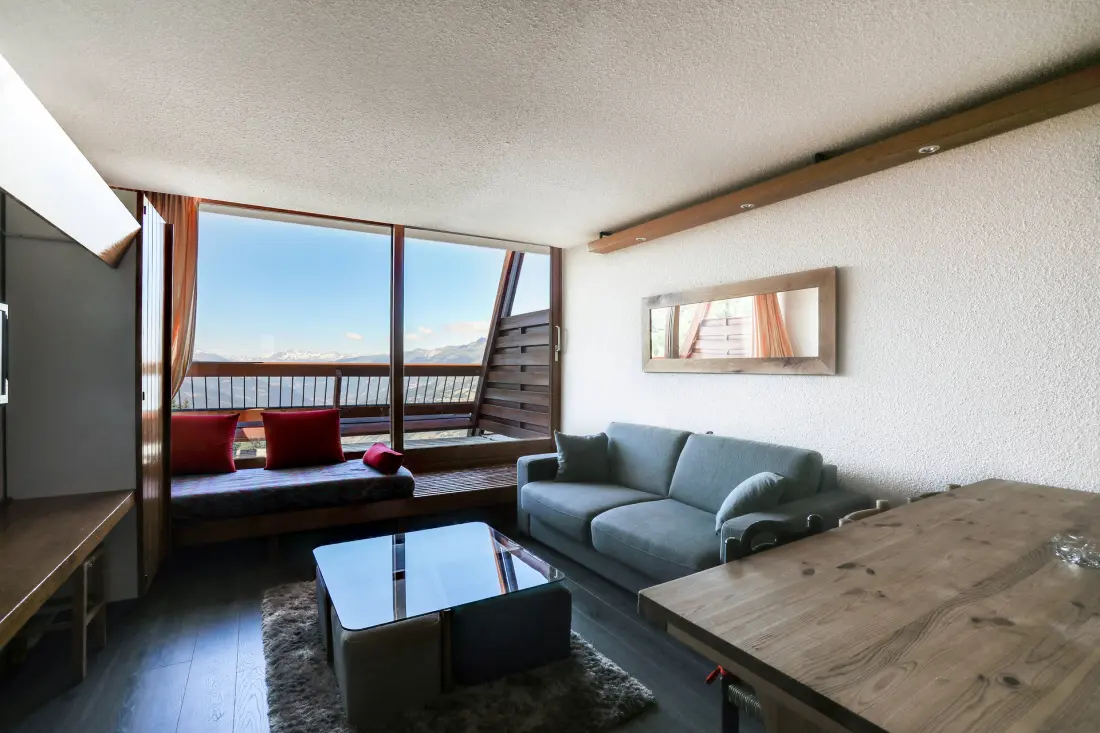 Adret Residence