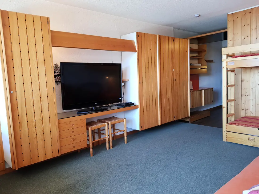 Adret Residence