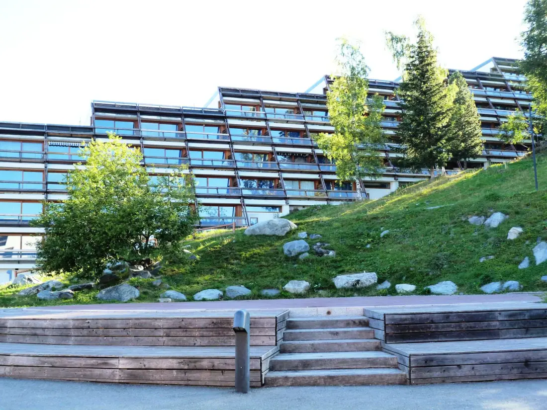 Cascade Residence
