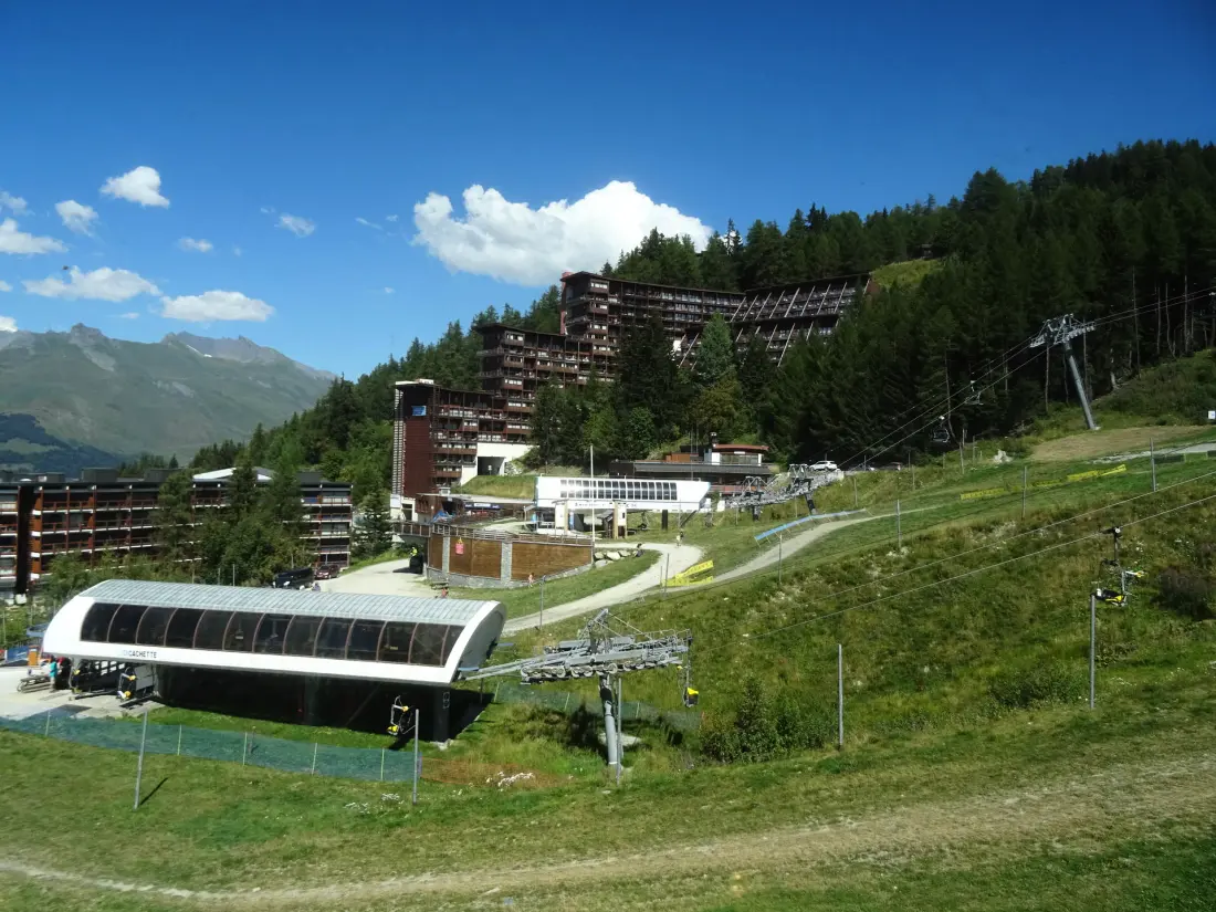 Cascade Residence