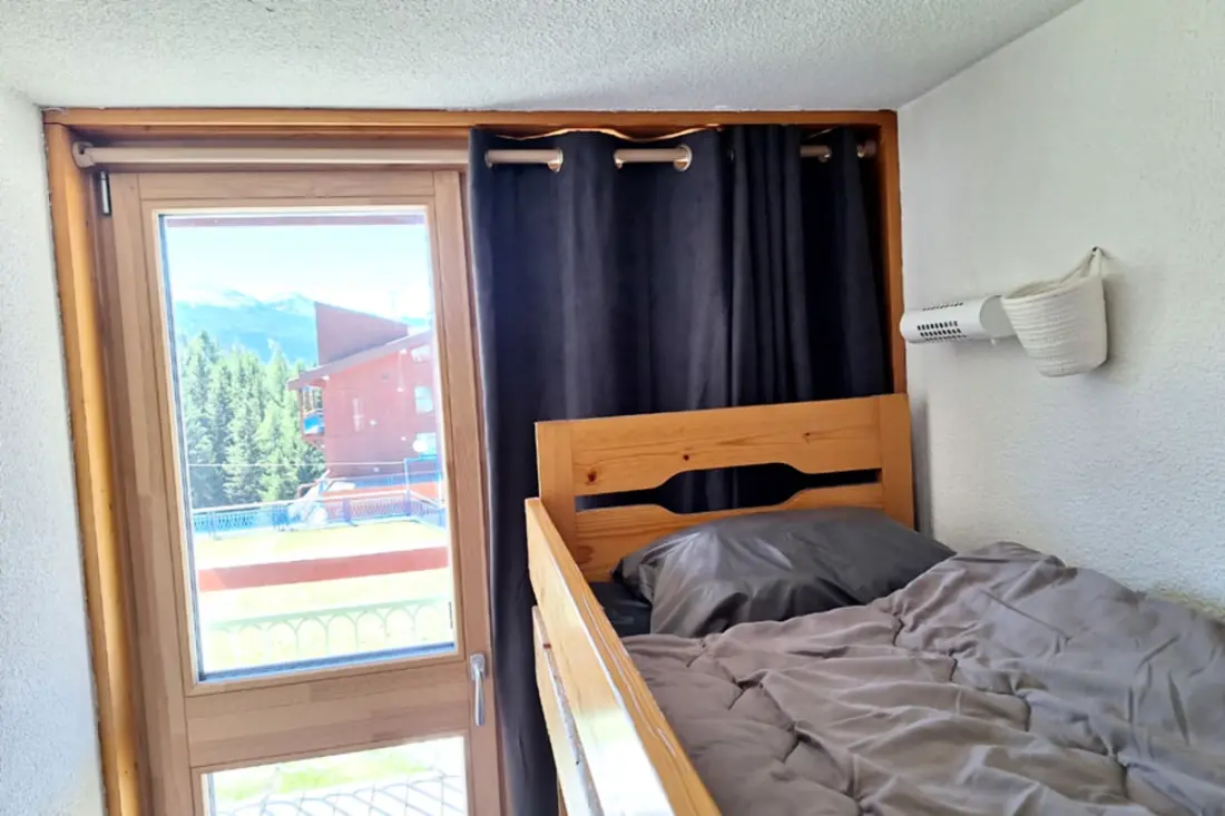 App Cosy Snow Front Arc 1800 Paradiski