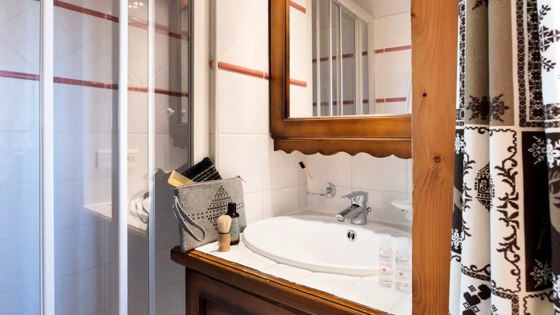 Pierre & Vacances Rezydencja Le Roselenda 4 Gwiazdy★★★★ 4 Gwiazdy★★★★ 4 Gwiazdy★★★★ 4 Gwiazdy★★★★