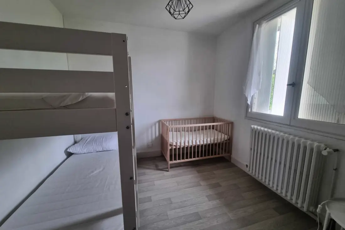 Nagy családi ház 300m La Plage