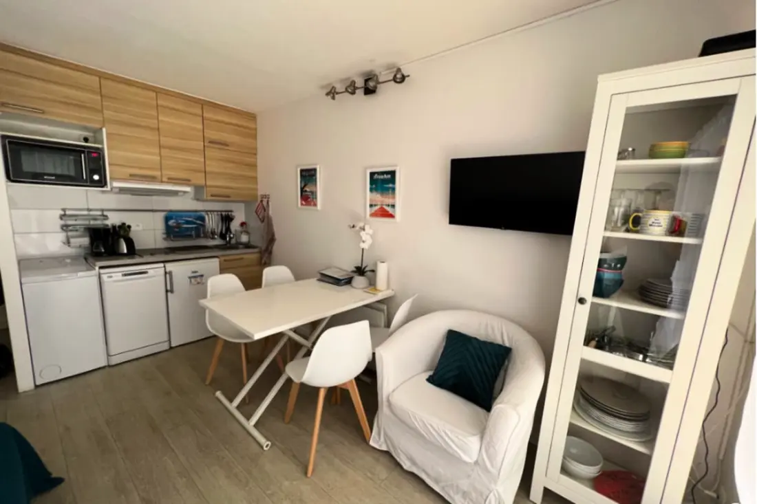 Apartman úszó medencével Quartier De L Aiguillon