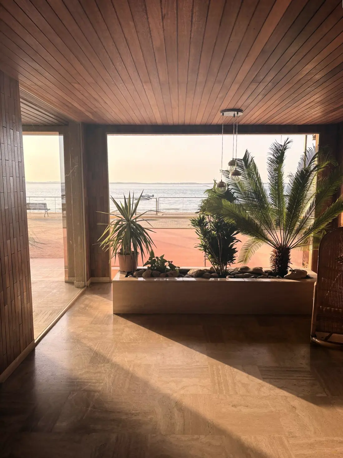 Caravelle Residence