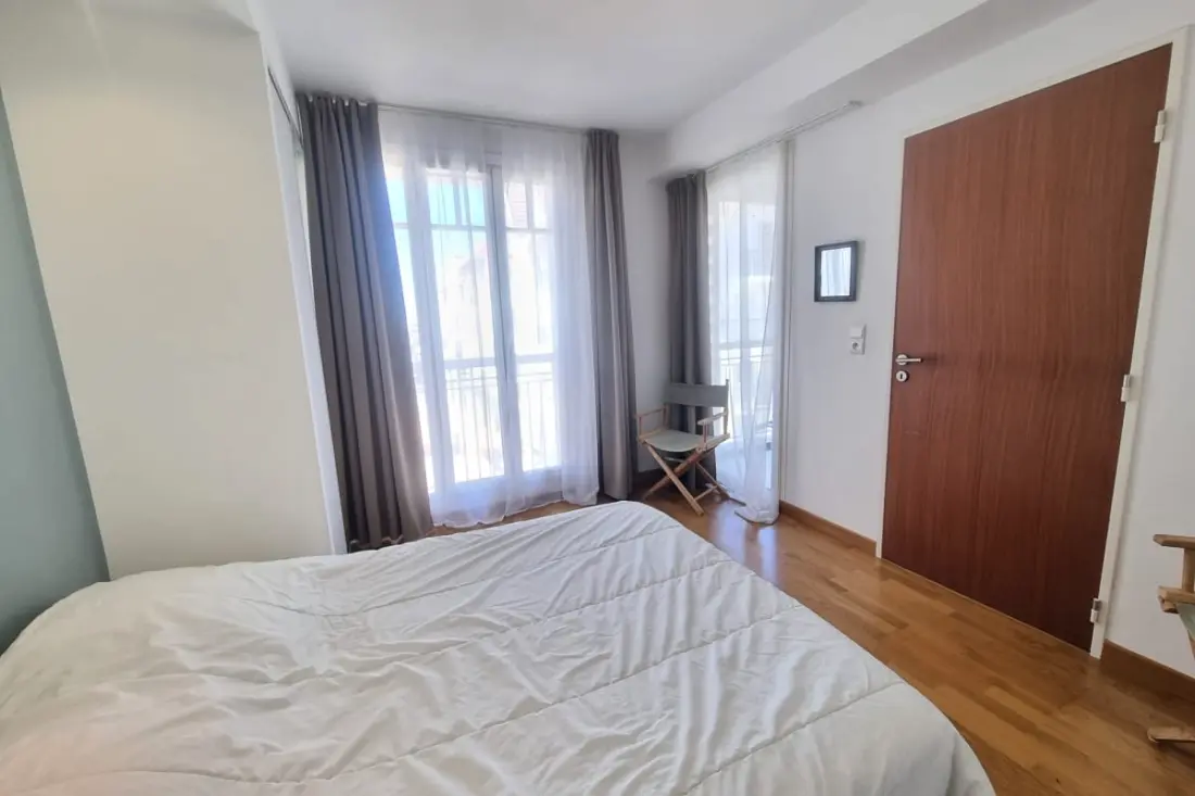 Mooie Cocon 45 M2 met balkon in de buurt van het strand