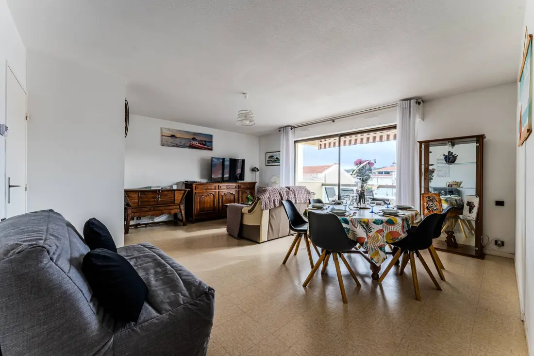 Sun Beach Residence