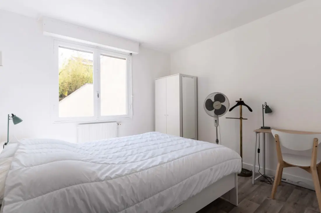 Világos és tágas T4 a strand és a központ közelében
