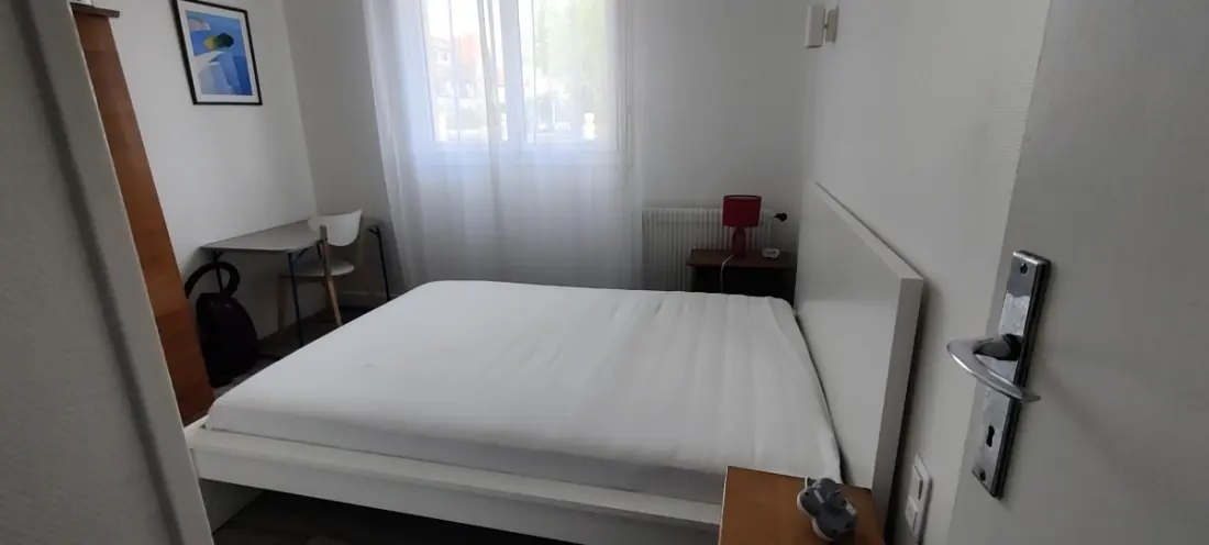 Világos és tágas T4 a strand és a központ közelében