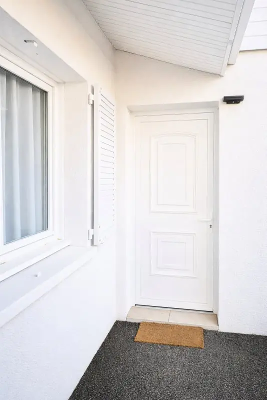 Charming Apartment With Terrace in Ares