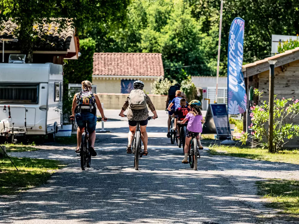 Flower Camping La Canadienne 4 Stars★★★★