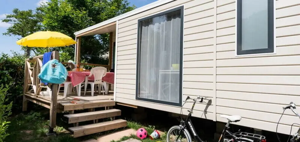 Campsite Le Roussillonnais