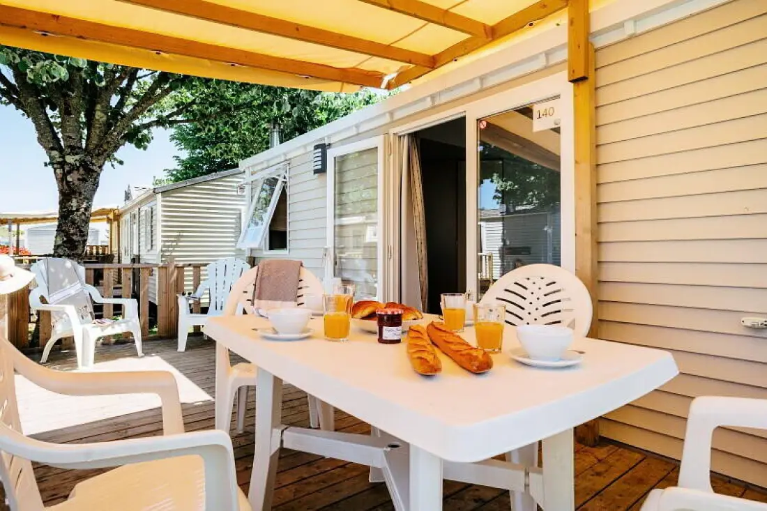Campsite Le Roussillonnais