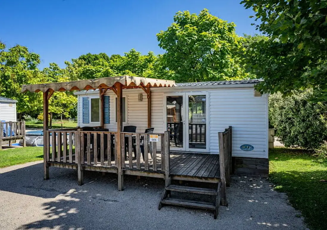 Campsite Le Roussillonnais