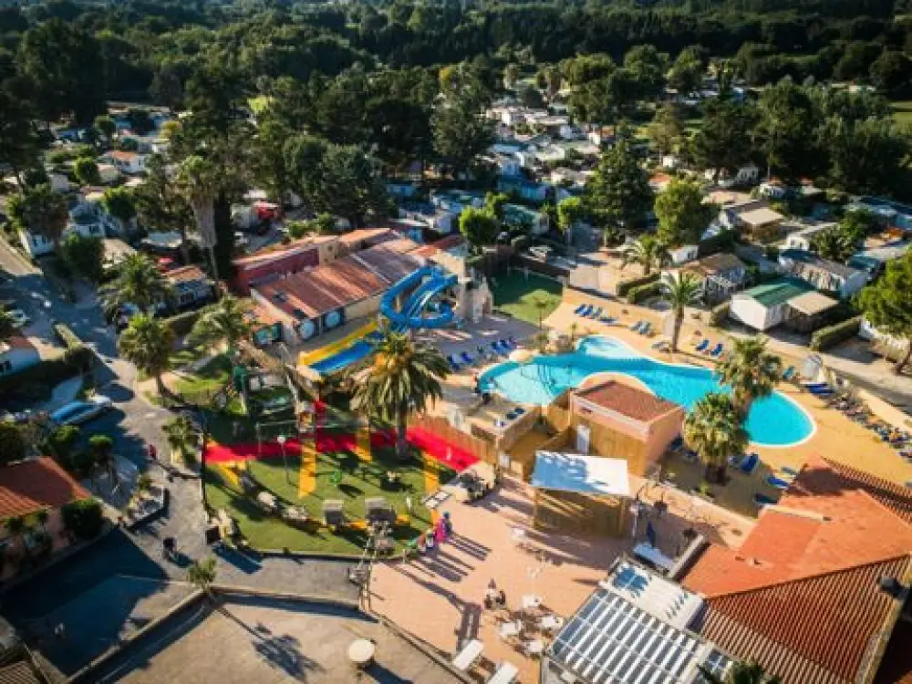 Camping Les Jardins Catalans 4 Gwiazdy★★★★