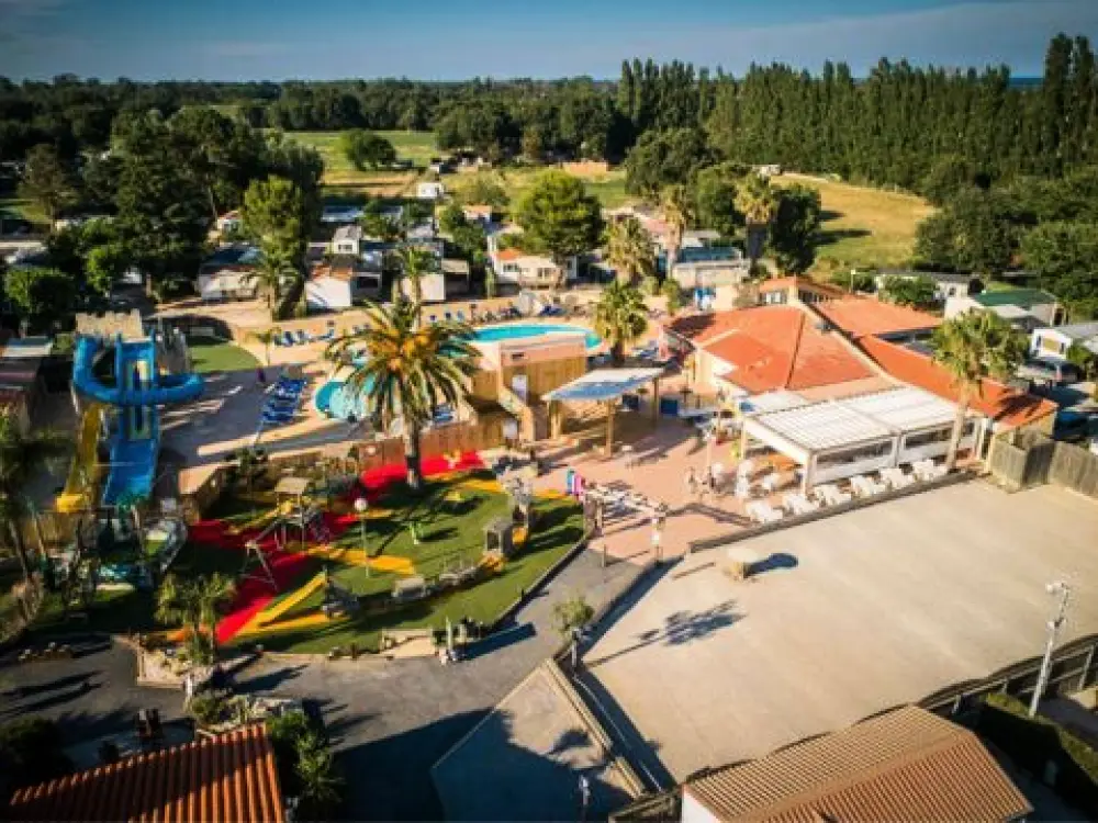 Camping Les Jardins Catalans 4 Gwiazdy★★★★