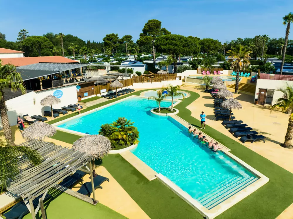 Camping Paradis Le Pearl4 Sterren★★★★