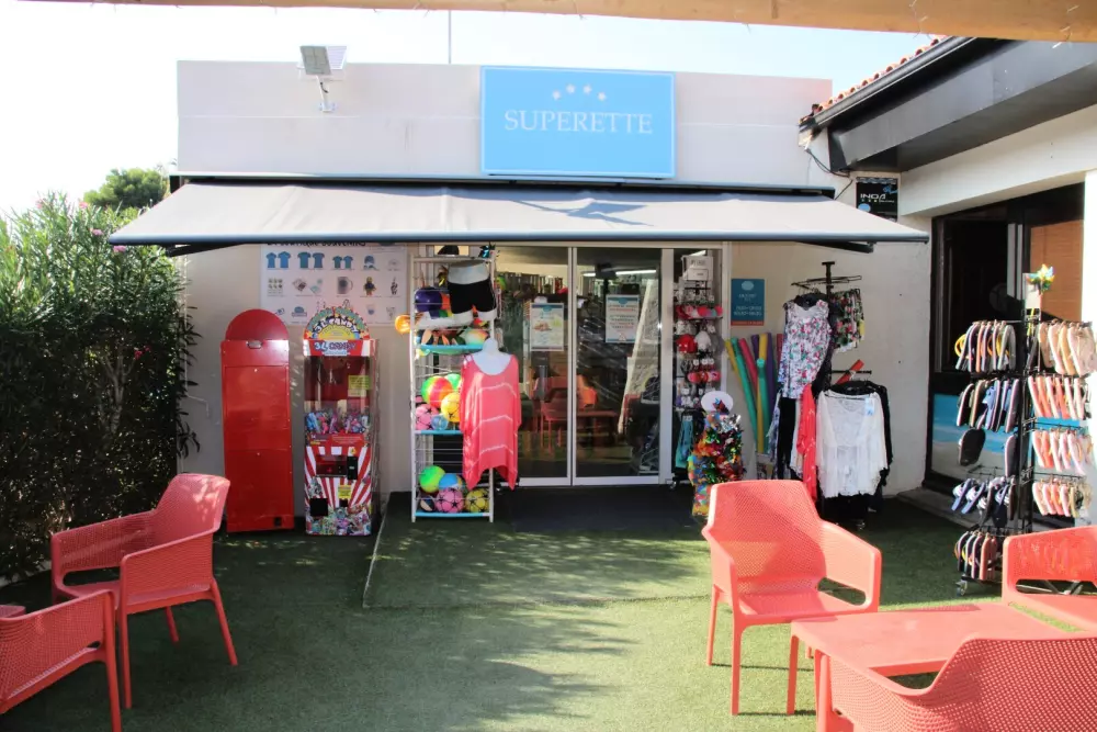 Camping Paradis Le Pearl4 Sterren★★★★