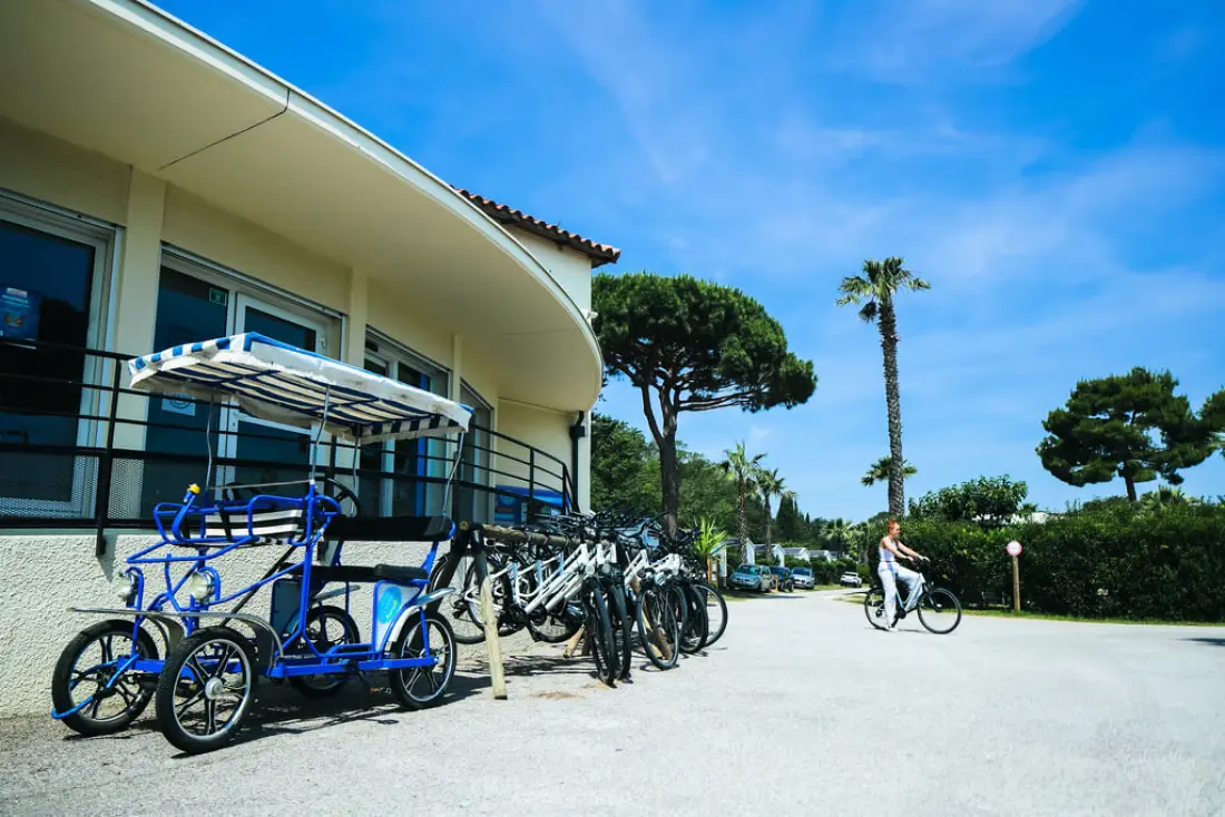 Camping Paradis Le Pearl4 Stars★★★★