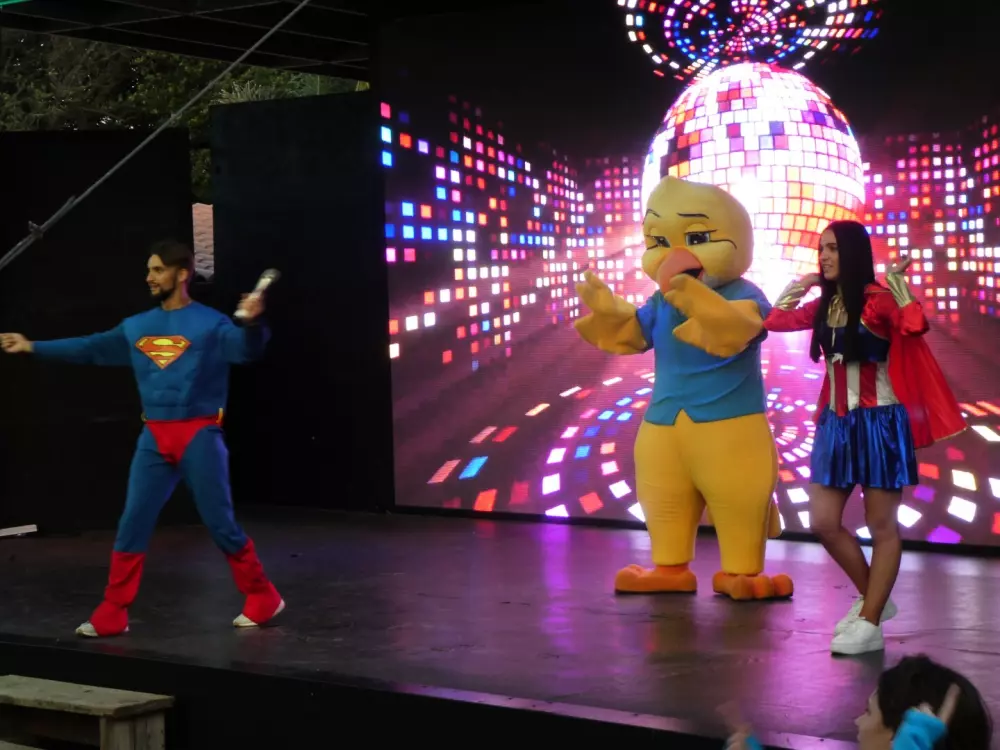 Camping Paradis Le Pearl4 Sterren★★★★