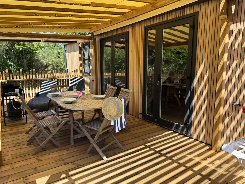 Camping Paradis Le Pearl4 Sterren★★★★