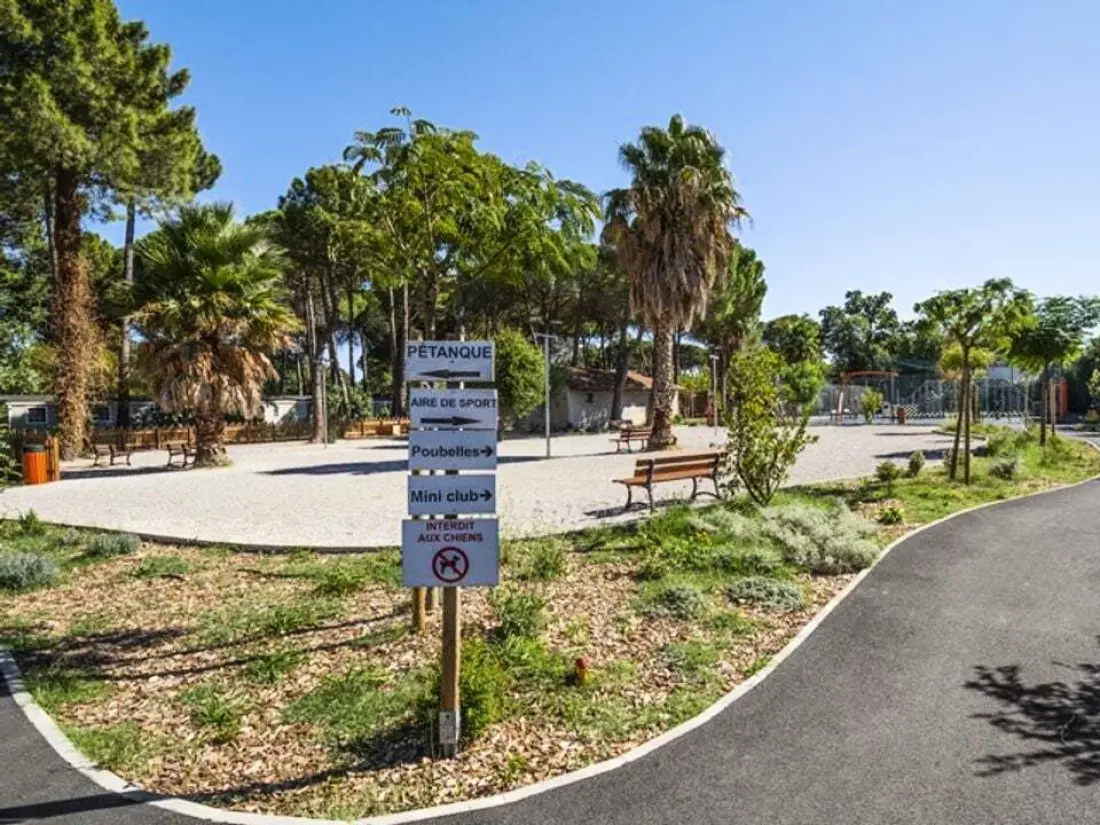 Camping Taxo Les Pins 4 Stars★★★★