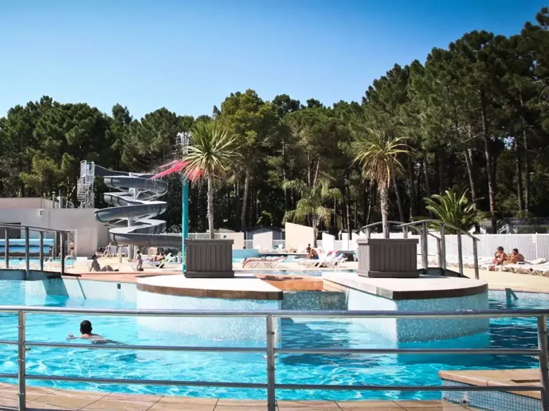 Camping Taxo Les Pins 4 Stars★★★★