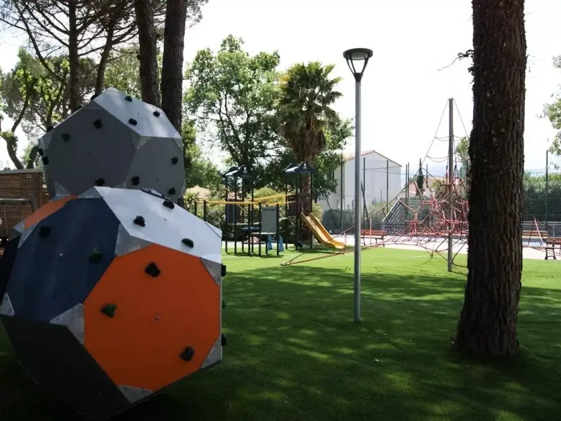 Camping Taxo Les Pins 4 Stars★★★★