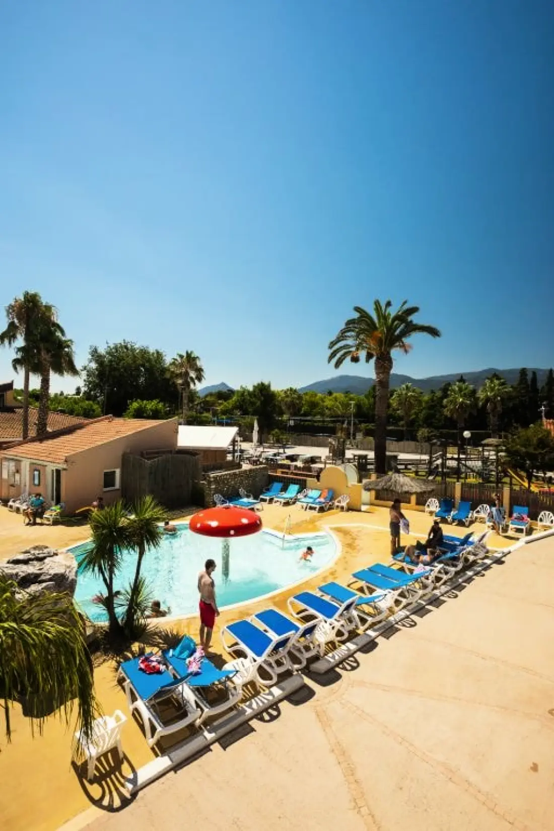 Chadotel Catalan Gardens 4 Stars★★★★