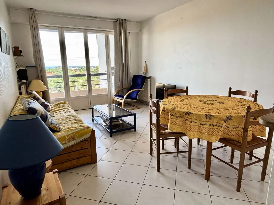 Caravelle Residence