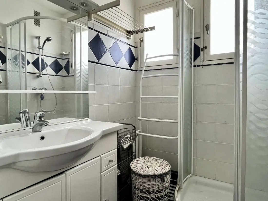 Caravelle Residence