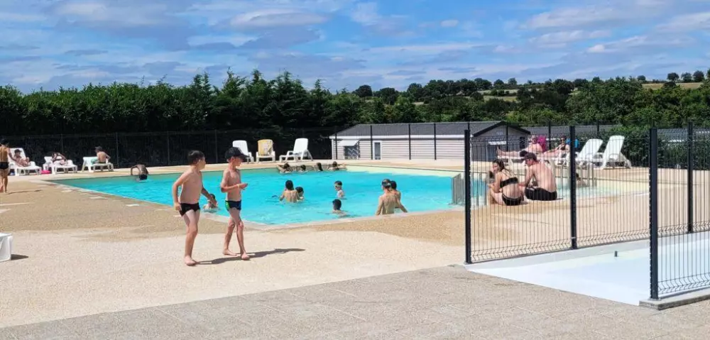 Camping Au Lac d'Hautibus3 étoiles★★★