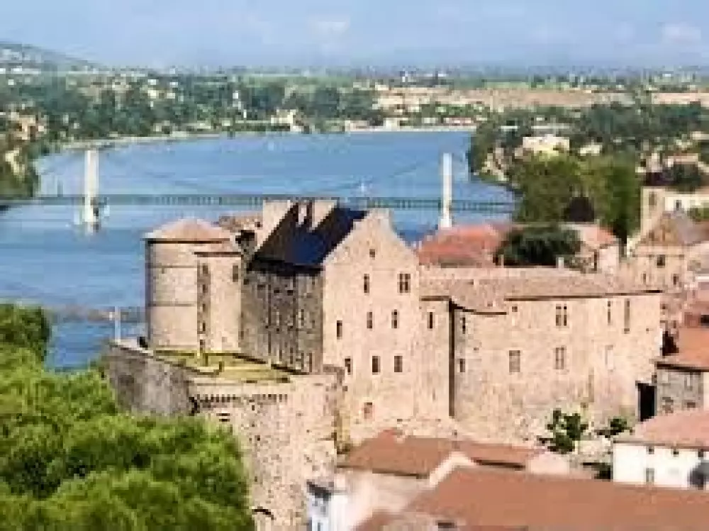 Campsite Ushuaia Villages Le Viaduc 3 Stars★★★