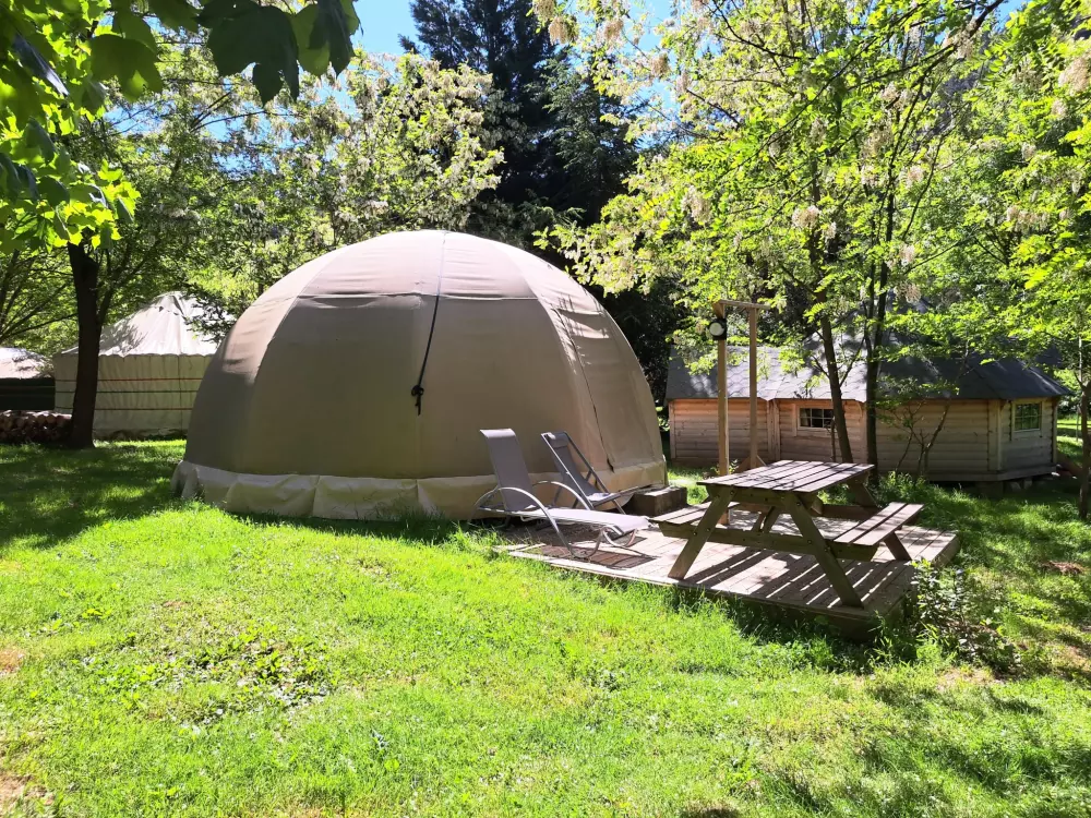 Campsite Ushuaia Villages Le Viaduc 3 Stars★★★