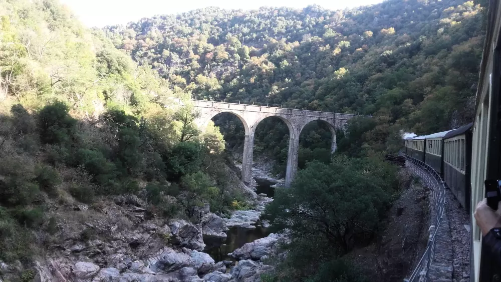 Campsite Ushuaia Villages Le Viaduc 3 Stars★★★