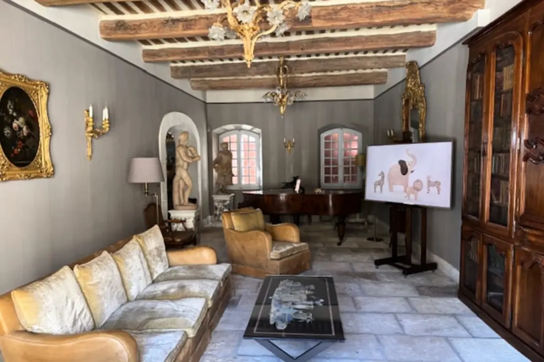 Le Mas Caladoc – Luxury Domaine With Private Spa in Provence