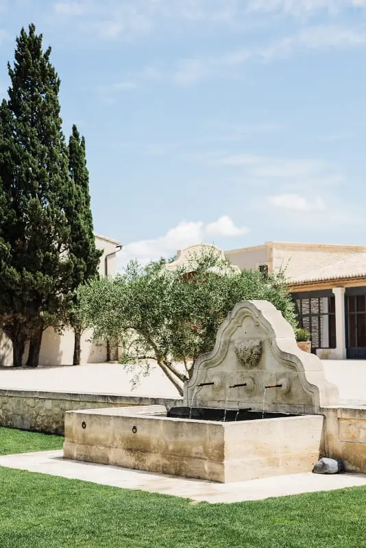 Le Mas Caladoc – Luxury Domaine With Private Spa in Provence