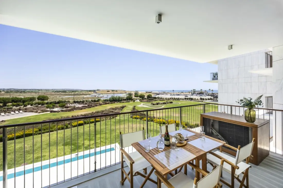 Bayline Beach2 - Sea View Apartman az Armaçãoban